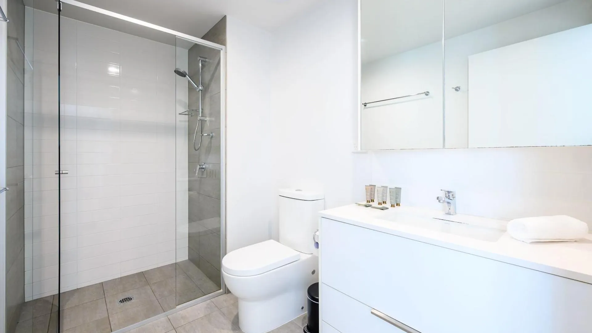 City Oasis Stylish Apt With Gym Rooftop Pool Brisbane Apartment
